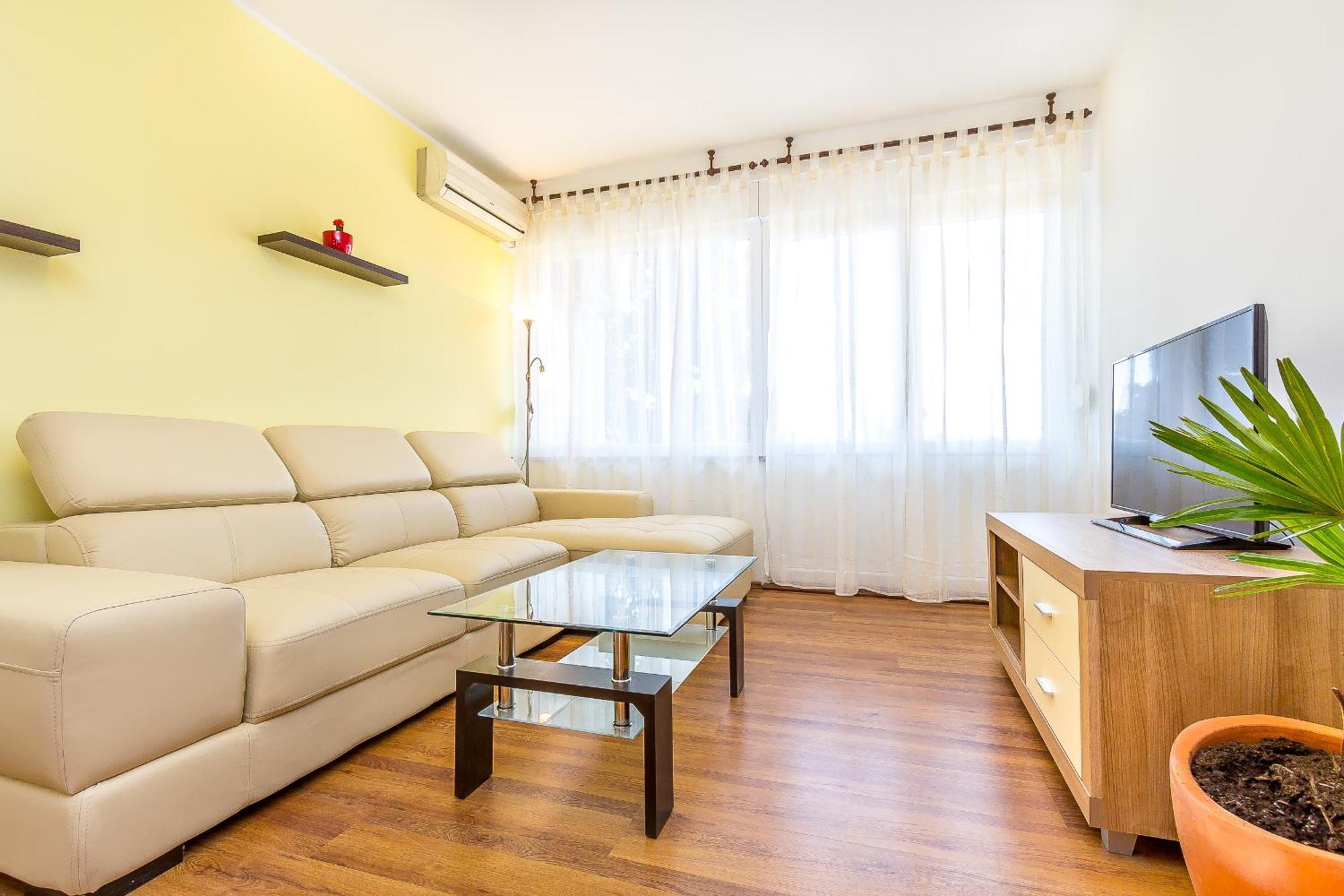 Apartmán Penthouse Castropola Exteriér fotografie