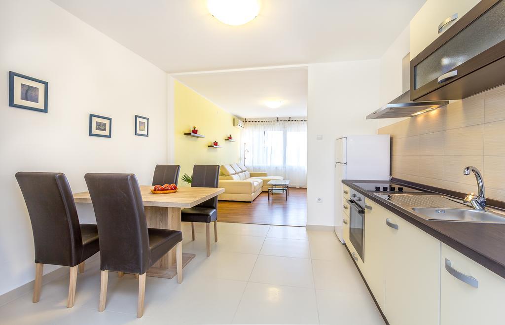 Apartmán Penthouse Castropola Exteriér fotografie