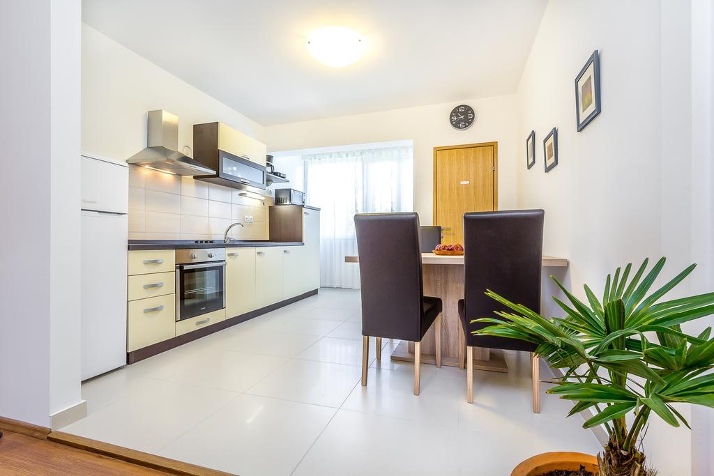 Apartmán Penthouse Castropola Pokoj fotografie